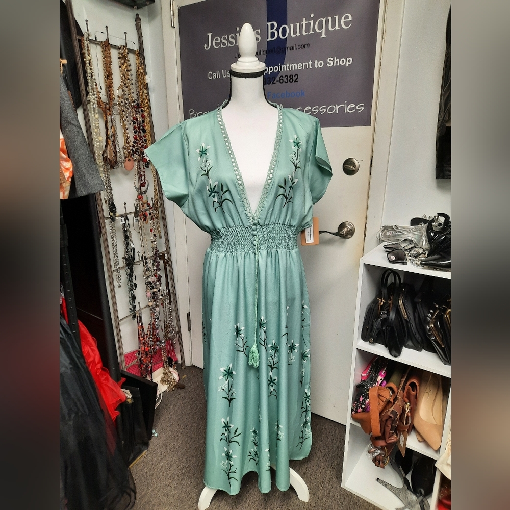 Dress With Slits